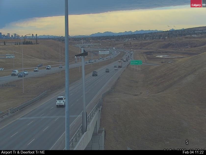 Airport Tr / Deerfoot Tr NE