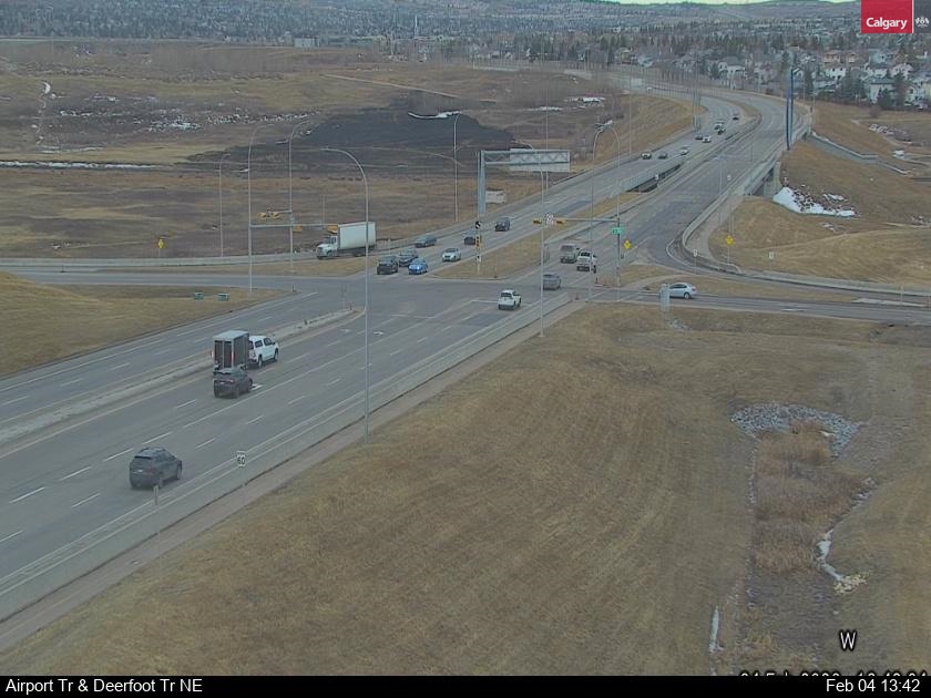 Airport Tr / Deerfoot Tr NE