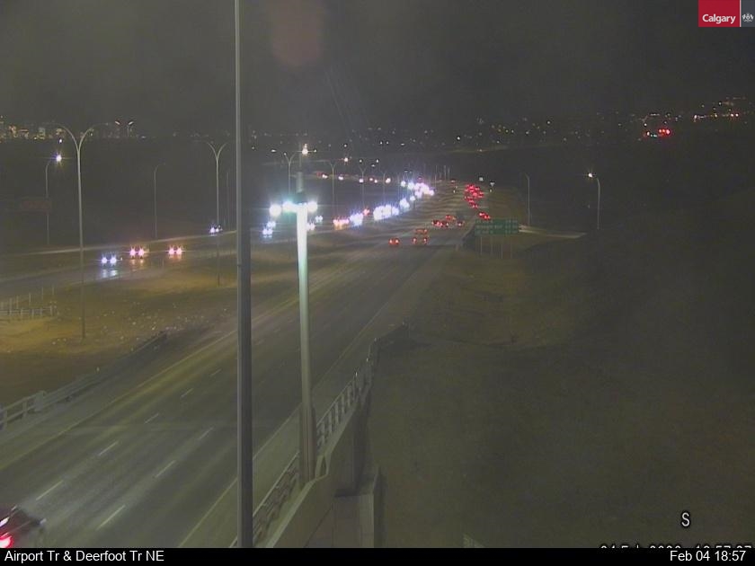 Airport Tr / Deerfoot Tr NE