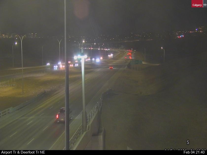 Airport Tr / Deerfoot Tr NE