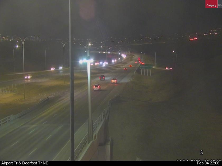 Airport Tr / Deerfoot Tr NE