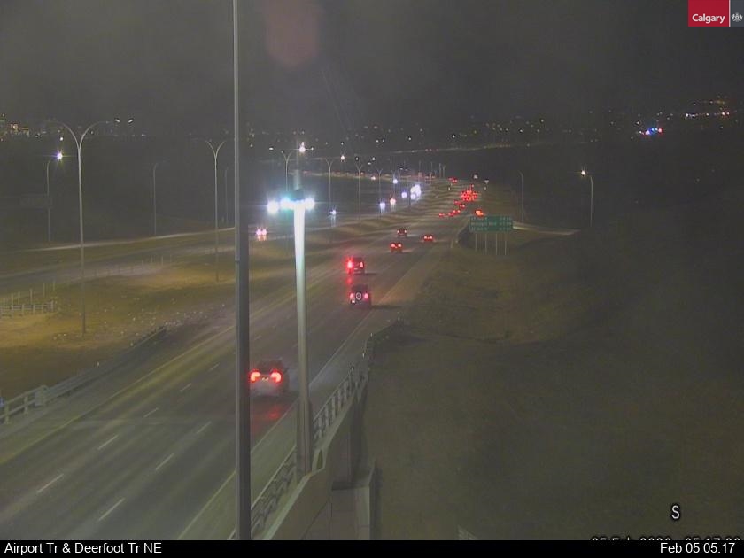 Airport Tr / Deerfoot Tr NE