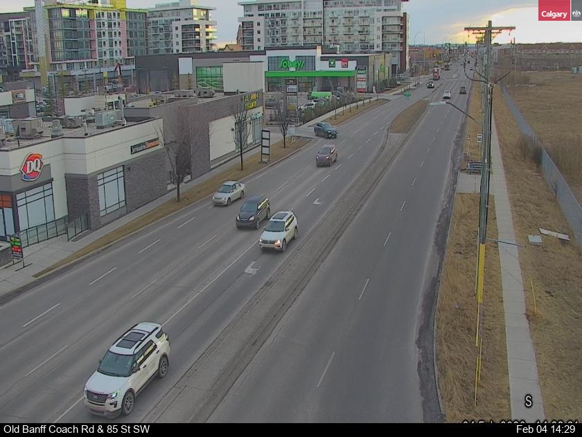 Old Banff Coach Rd / 85 St SW