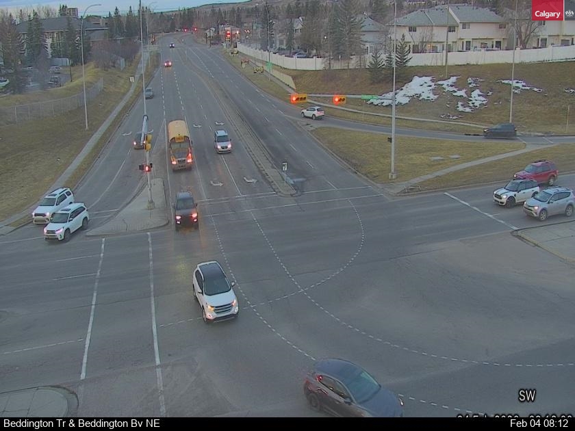 Beddington Tr / Beddington Bv NE