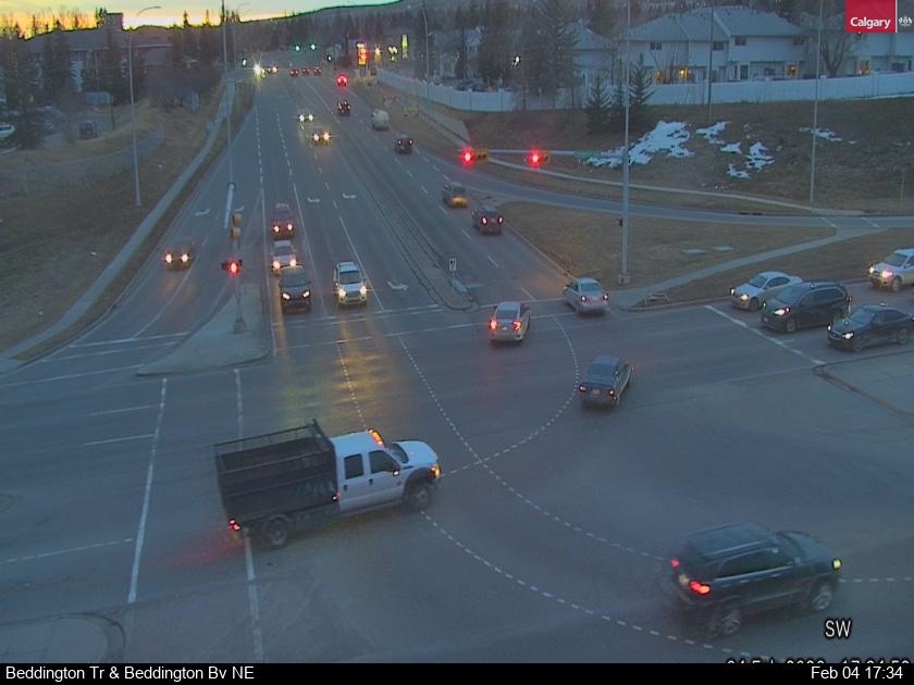 Beddington Tr / Beddington Bv NE