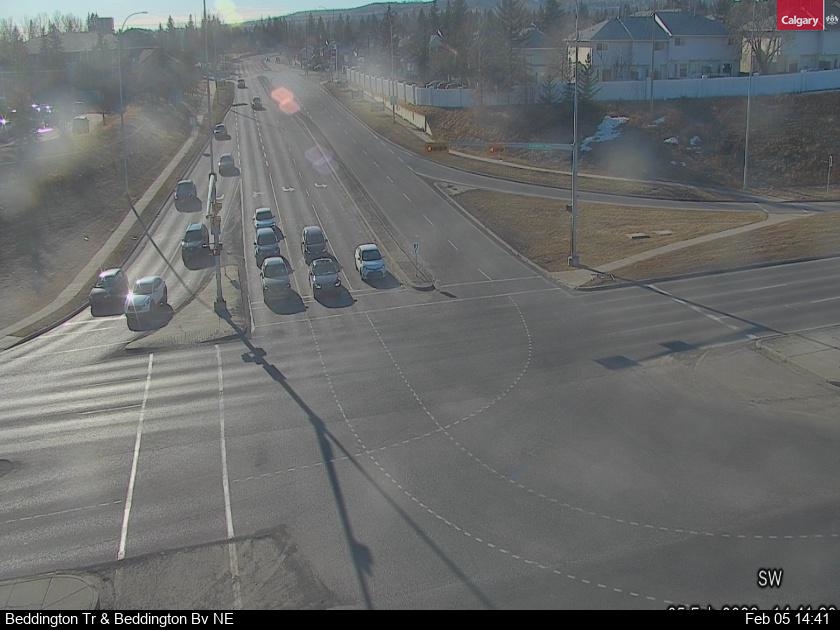 Beddington Tr / Beddington Bv NE