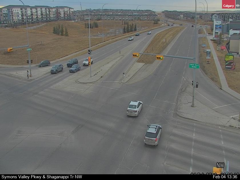 Symons Valley Py / Shaganappi Tr NW