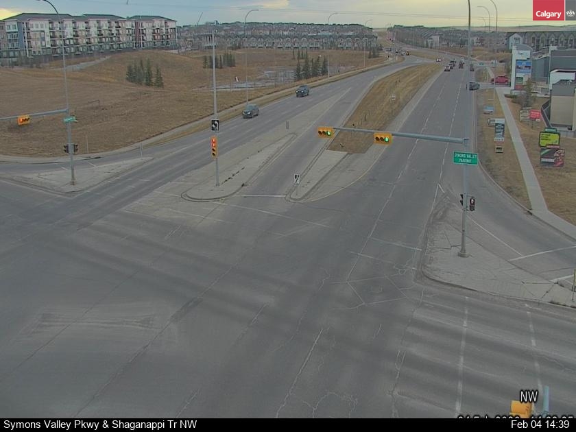 Symons Valley Py / Shaganappi Tr NW