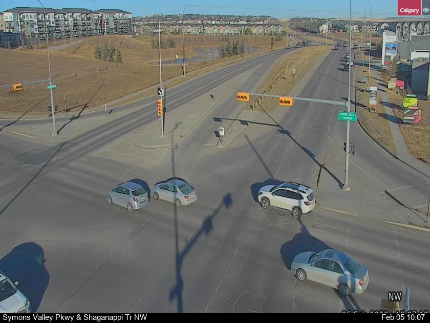 Symons Valley Py / Shaganappi Tr NW