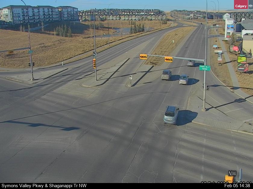 Symons Valley Py / Shaganappi Tr NW