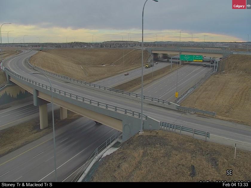 Stoney Tr / Macleod Tr S