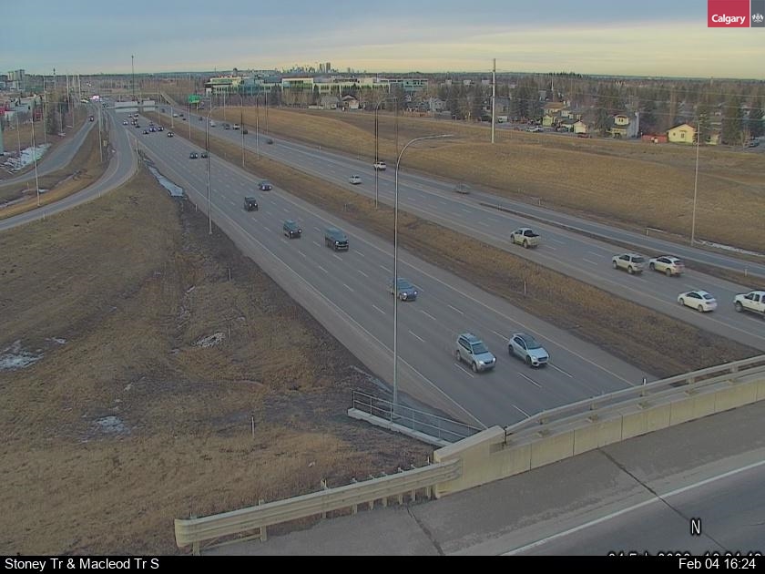 Stoney Tr / Macleod Tr S