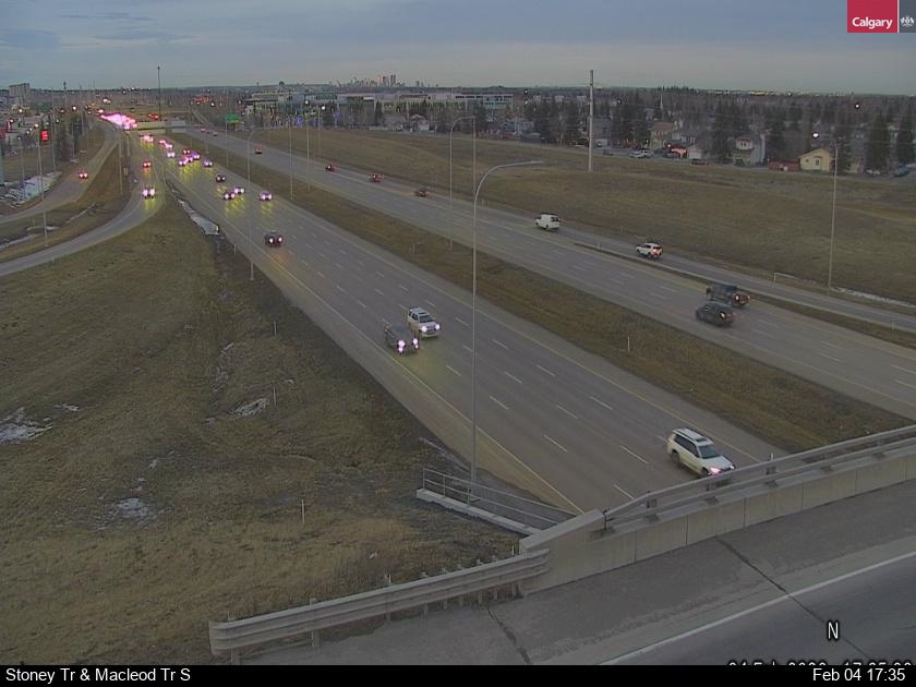 Stoney Tr / Macleod Tr S