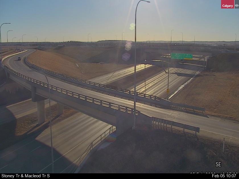 Stoney Tr / Macleod Tr S