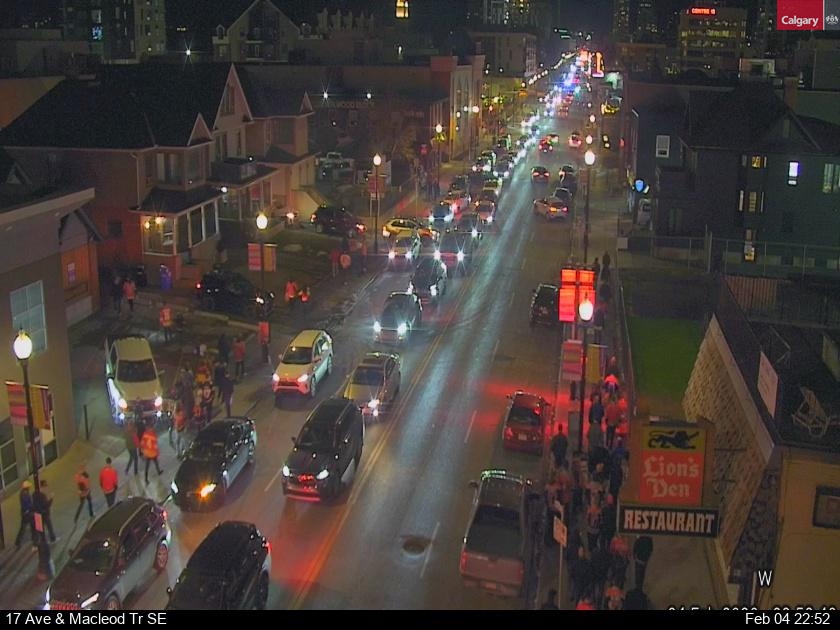 17 Avenue / Macleod Tr SE