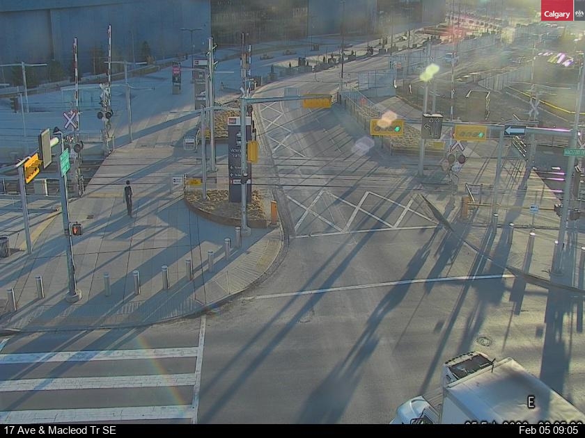 17 Avenue / Macleod Tr SE