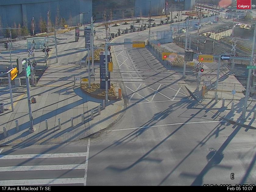 17 Avenue / Macleod Tr SE