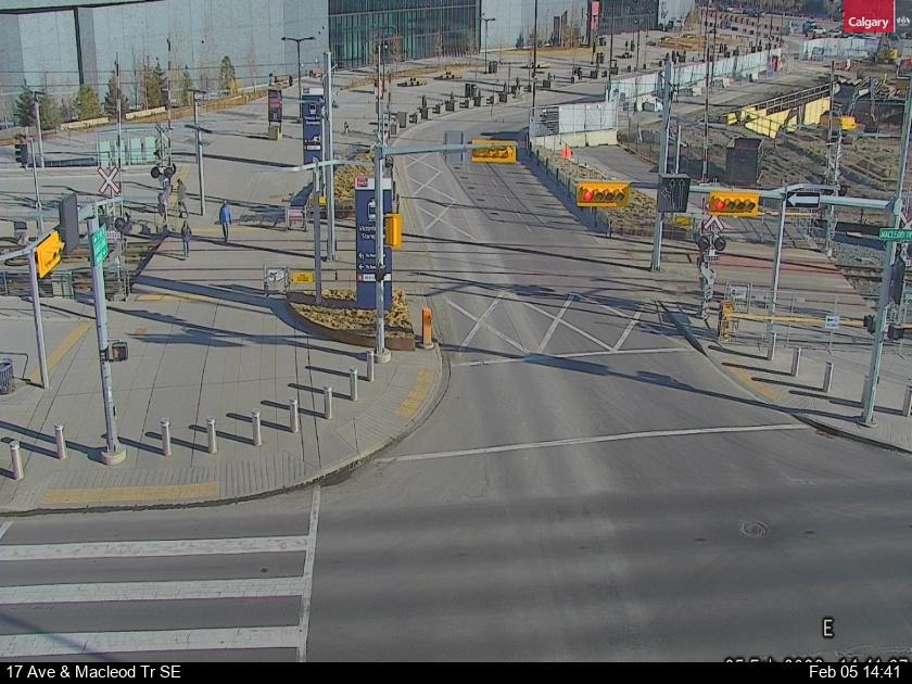 17 Avenue / Macleod Tr SE