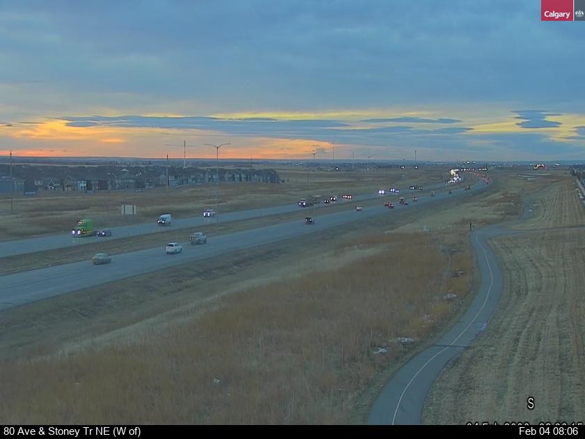 80 Ave / Stoney Tr NE (West of)