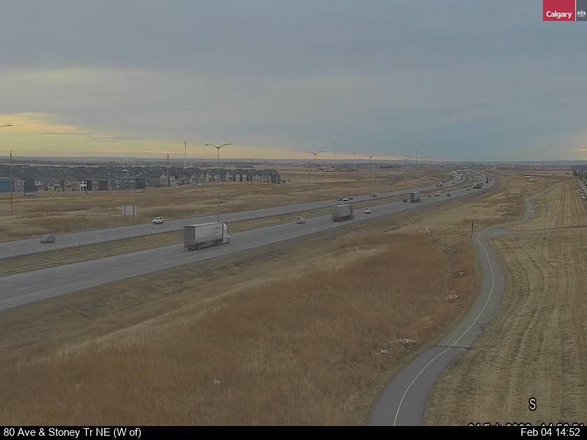 80 Ave / Stoney Tr NE (West of)