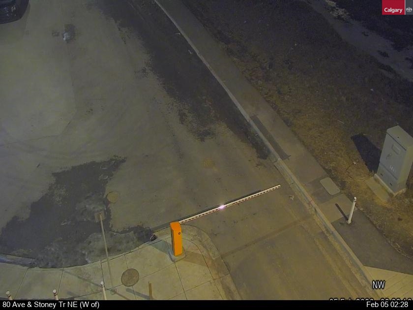 80 Ave / Stoney Tr NE (West of)