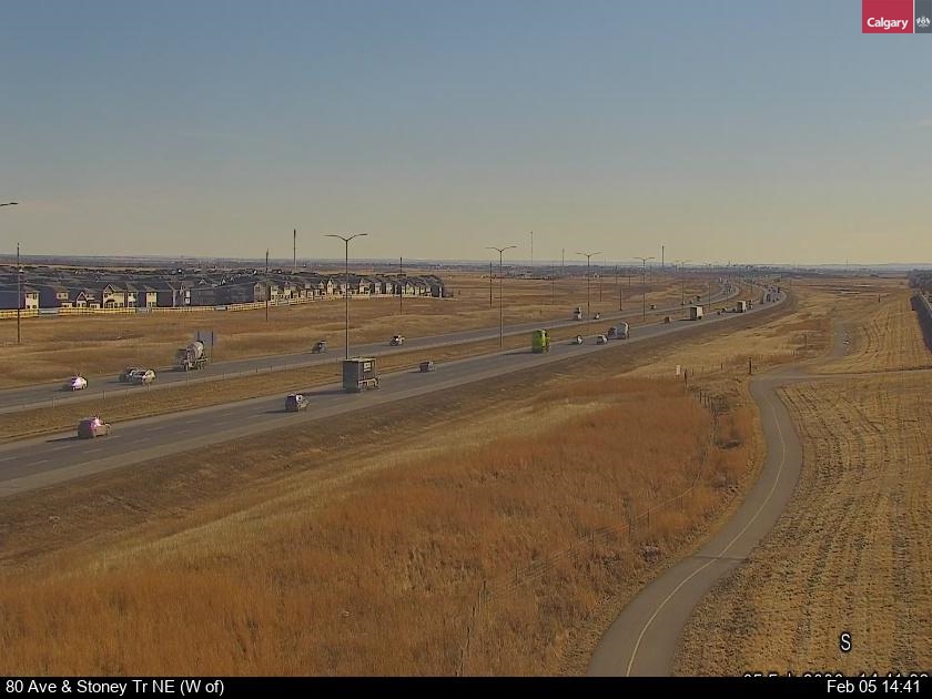 80 Ave / Stoney Tr NE (West of)