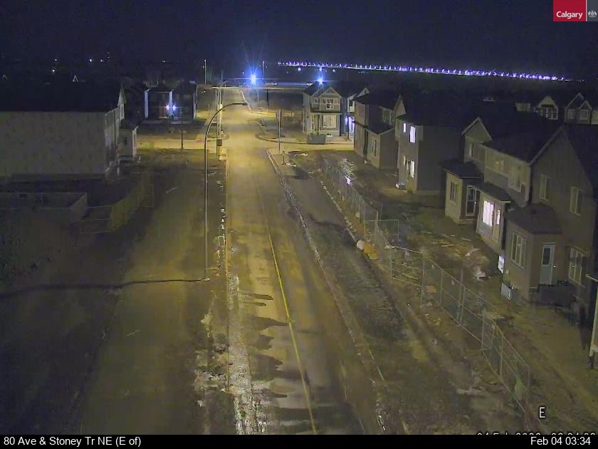 80 Ave / Stoney Tr NE (East of)