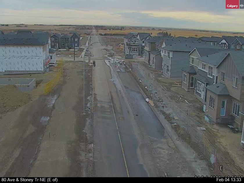 80 Ave / Stoney Tr NE (East of)