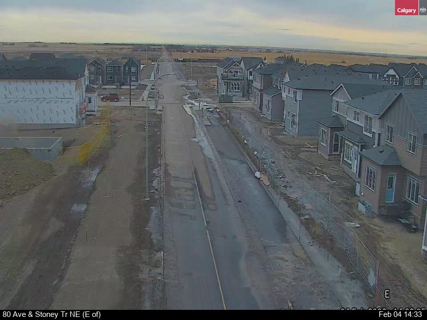80 Ave / Stoney Tr NE (East of)