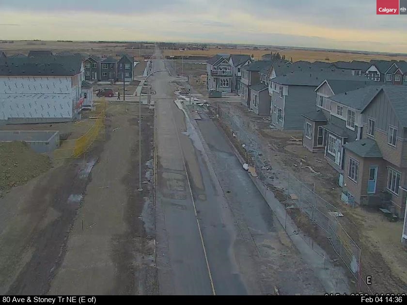 80 Ave / Stoney Tr NE (East of)