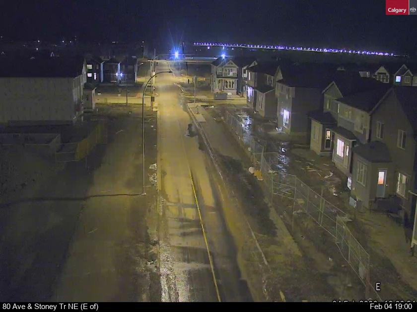 80 Ave / Stoney Tr NE (East of)