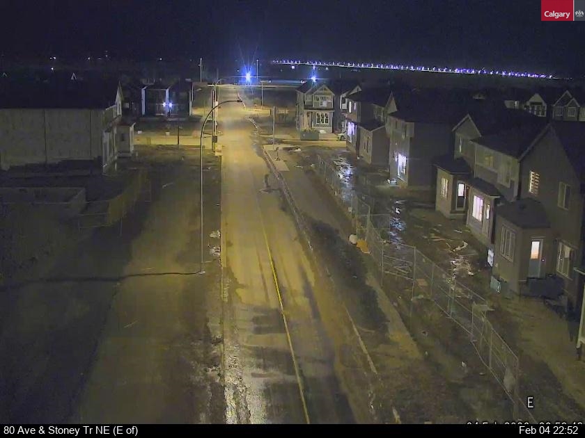 80 Ave / Stoney Tr NE (East of)