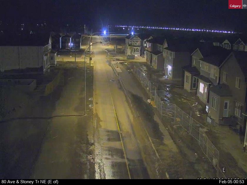 80 Ave / Stoney Tr NE (East of)