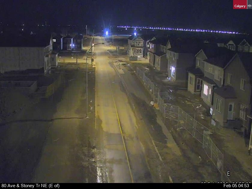 80 Ave / Stoney Tr NE (East of)