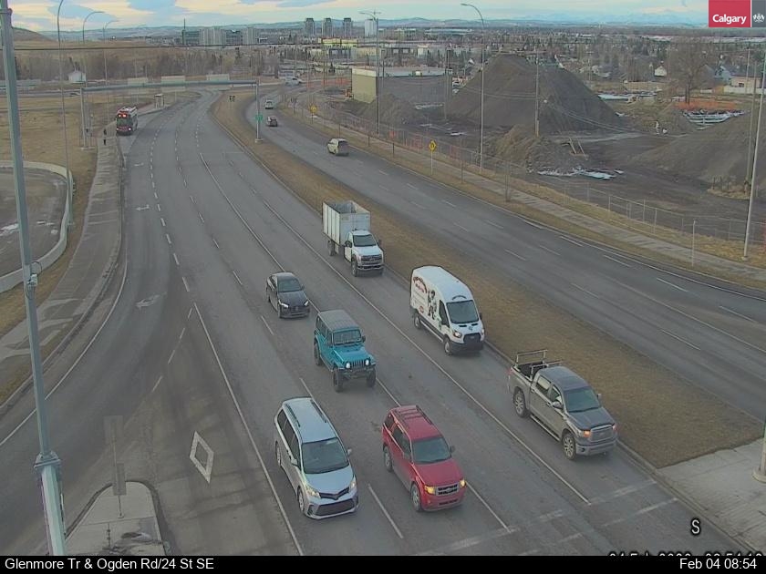 Glenmore Tr / Ogden Rd SE