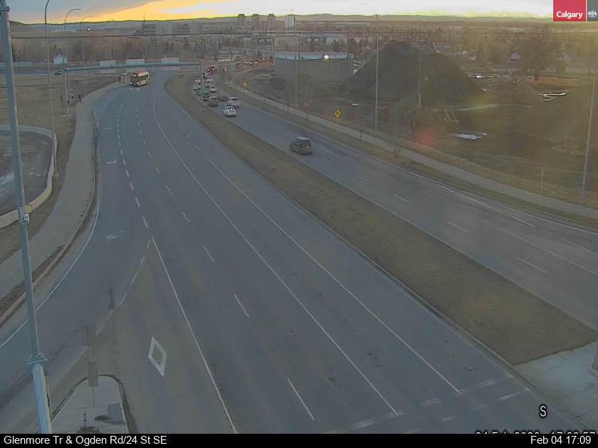 Glenmore Tr / Ogden Rd SE