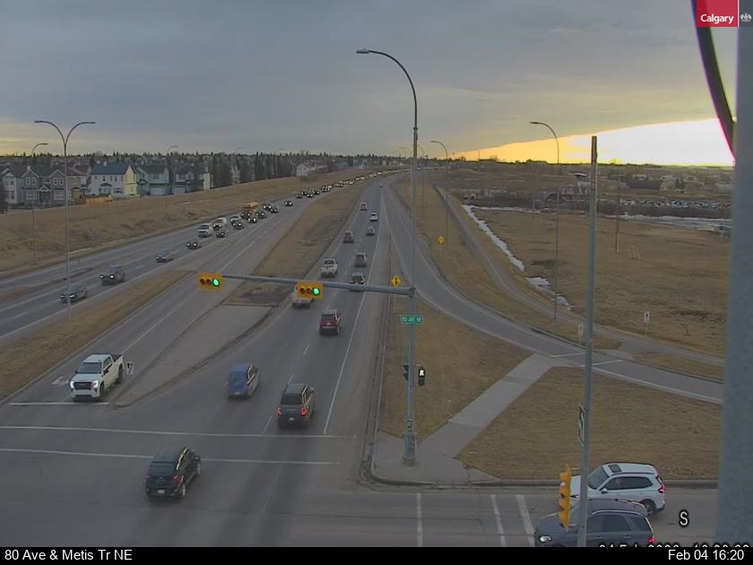 80 Ave / Metis Tr NE