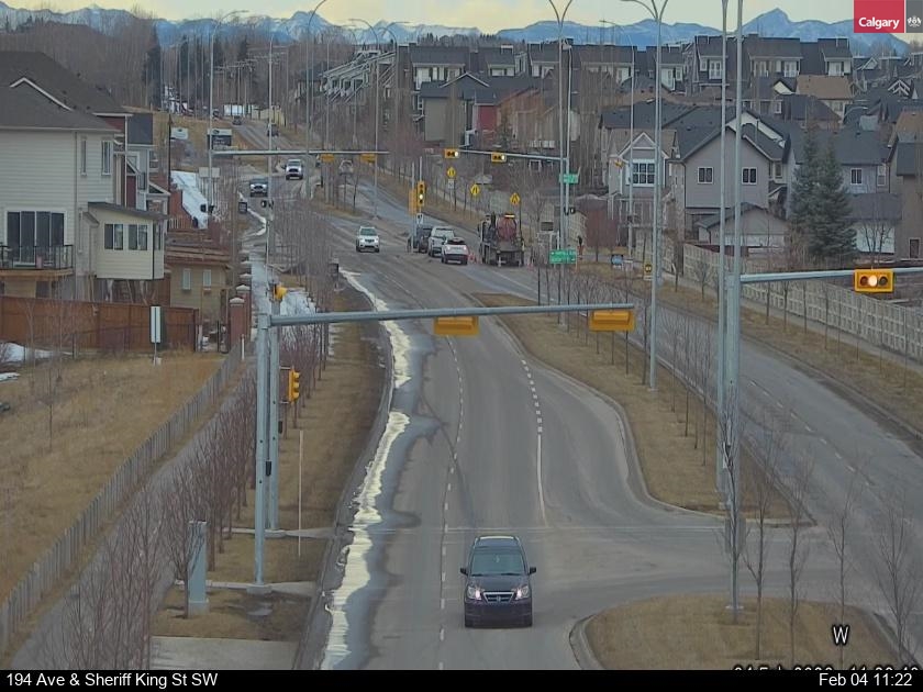 194 Ave /  Sheriff King St SW