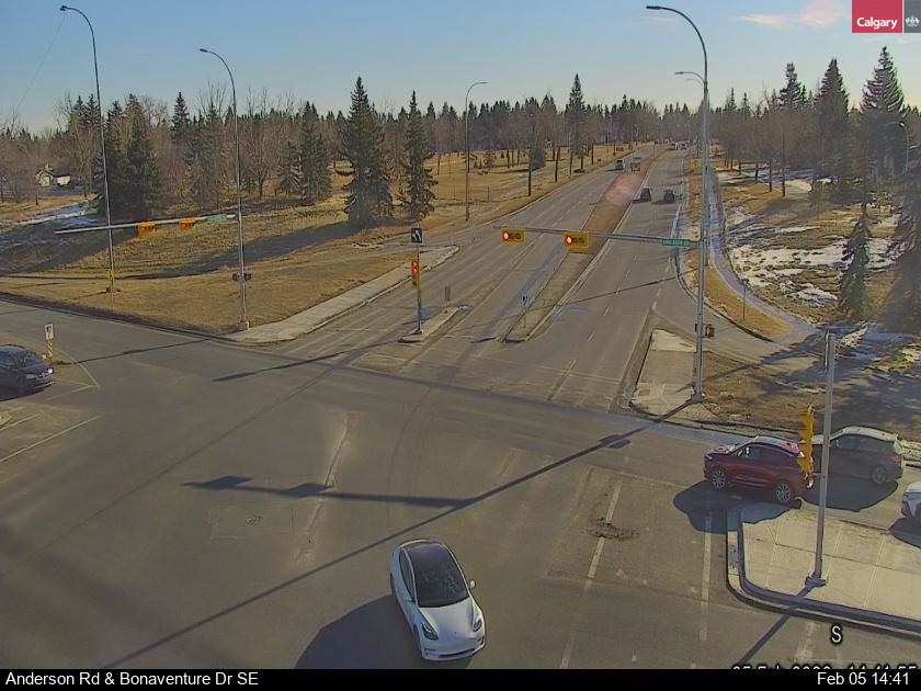 Anderson Rd / Bonaventure Dr SE