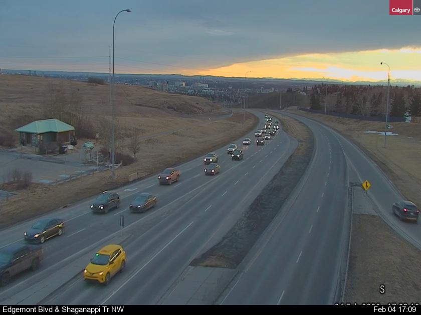 Edgemont Bv / Shaganappi Tr NW