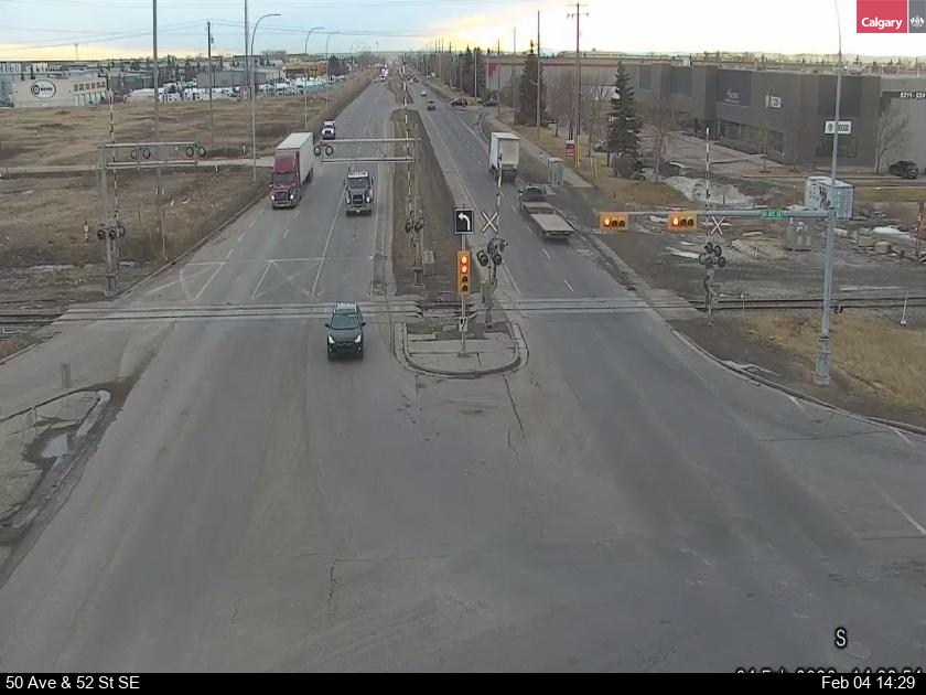 50 Avenue / 52 Street SE