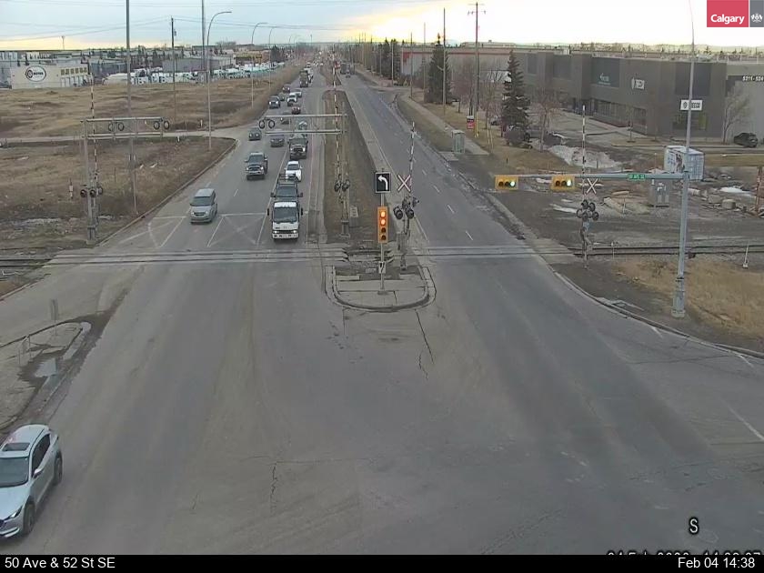 50 Avenue / 52 Street SE