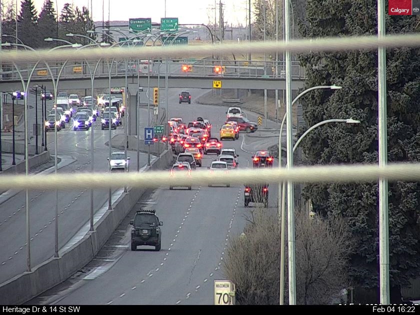 Heritage Drive / 14 Street SW