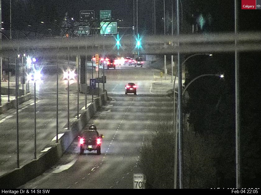 Heritage Drive / 14 Street SW