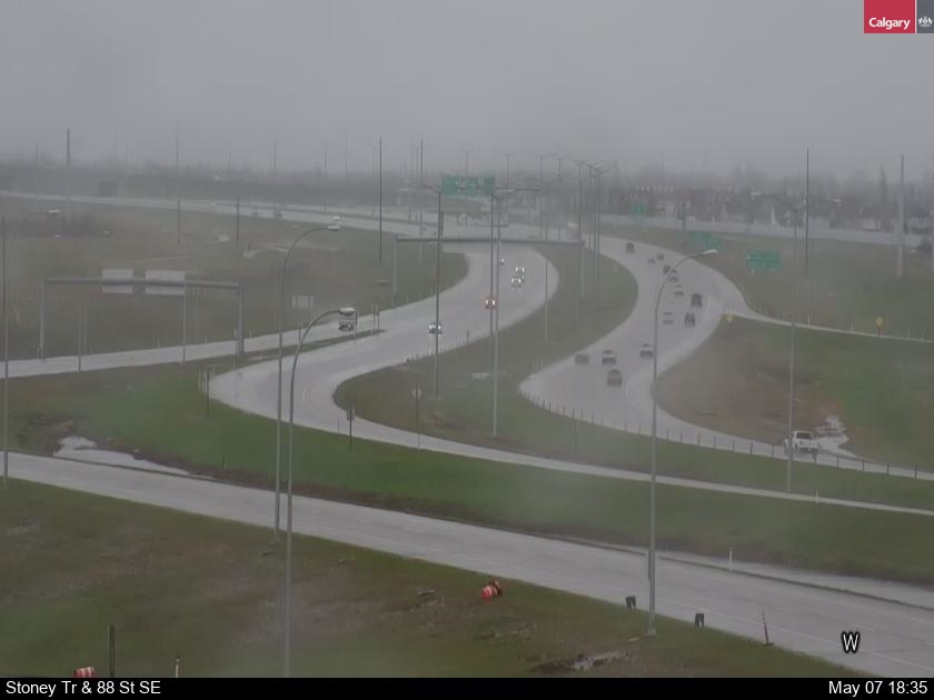 Webcam of Glenmore Trail at 14 Street SW