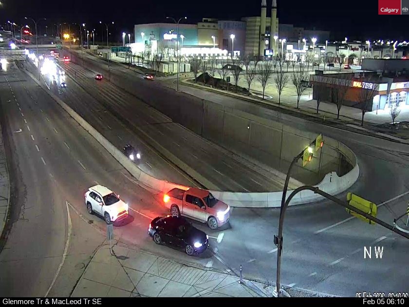 Glenmore Trail / Macleod Trail S (West)