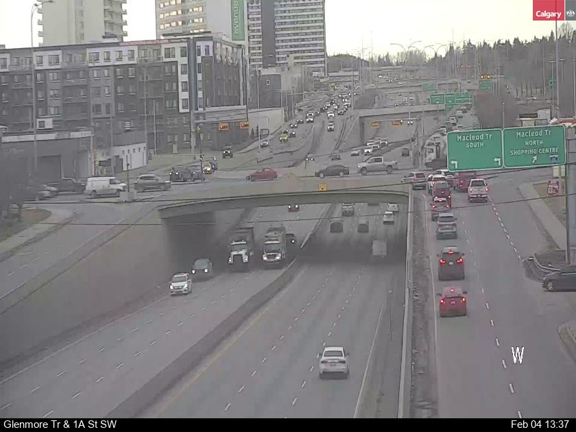 Glenmore Trail / 1A Street SW