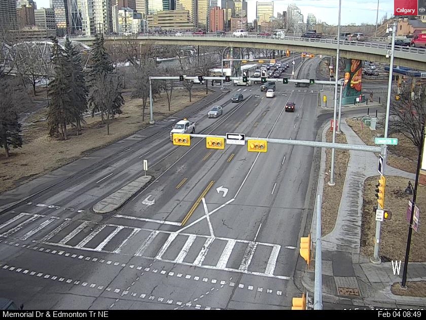 Memorial Drive / Edmonton Trail NE