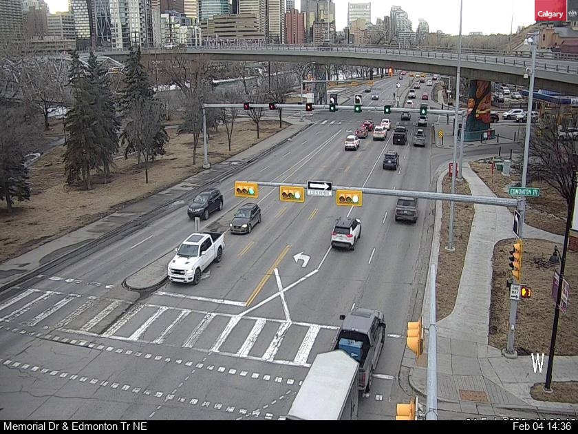 Memorial Drive / Edmonton Trail NE