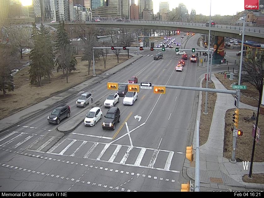 Memorial Drive / Edmonton Trail NE